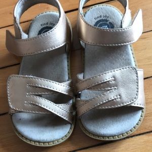 Livie and Luca Athena Sandals size 9